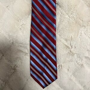 EUC men’s neck tie
